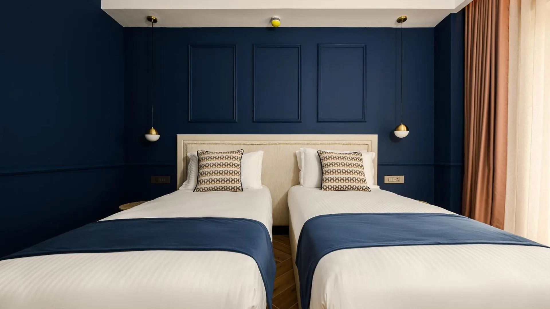 Hotel XVI Suites - Adults Only Naxxar
